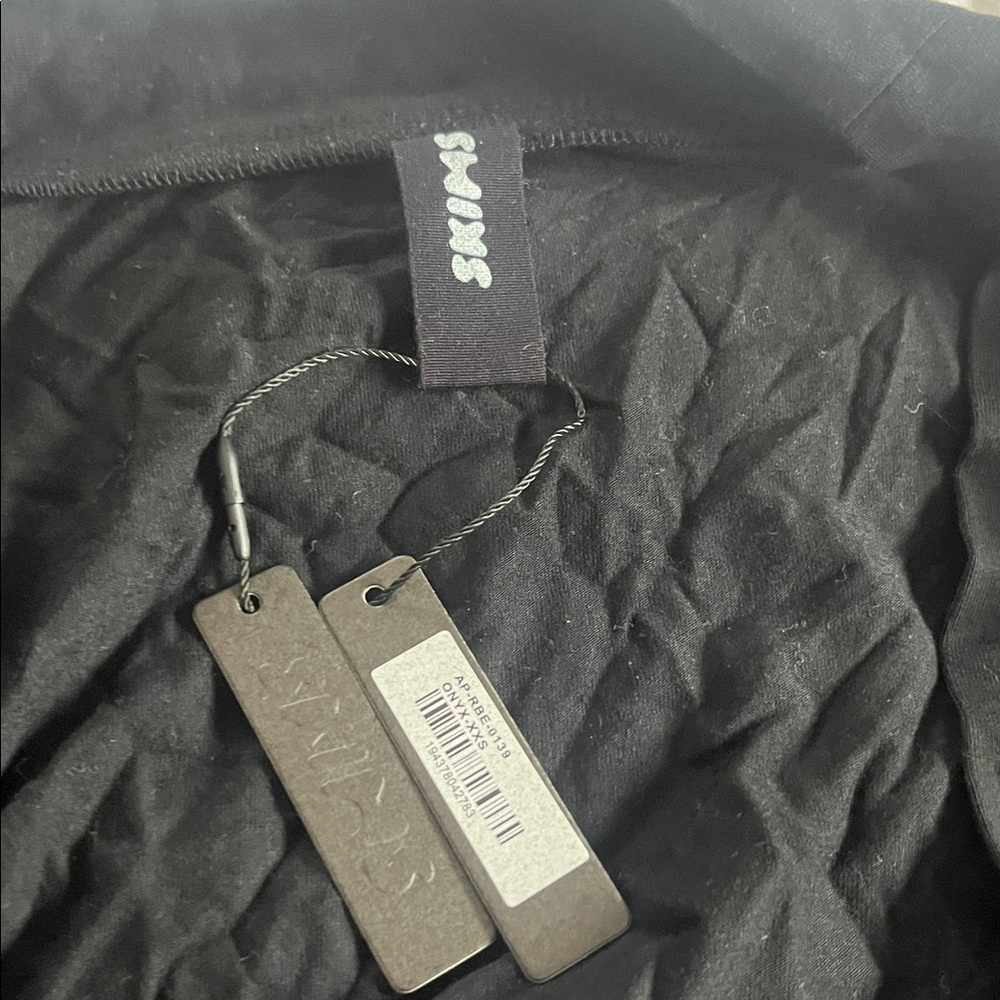 SKIMS Black Robe - Picture 2 of 4